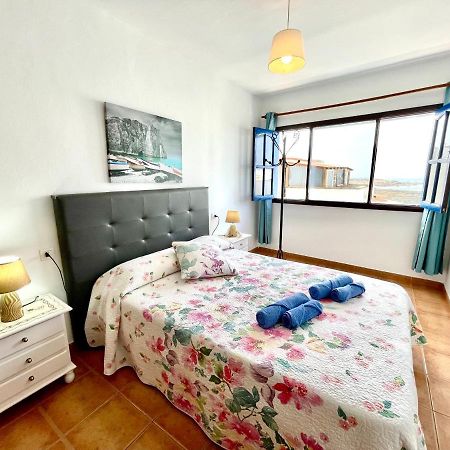 Апартаменты Eslanzarote Turtle House, Super Wifi, Sea Views Калета-де-Кабальо Экстерьер фото